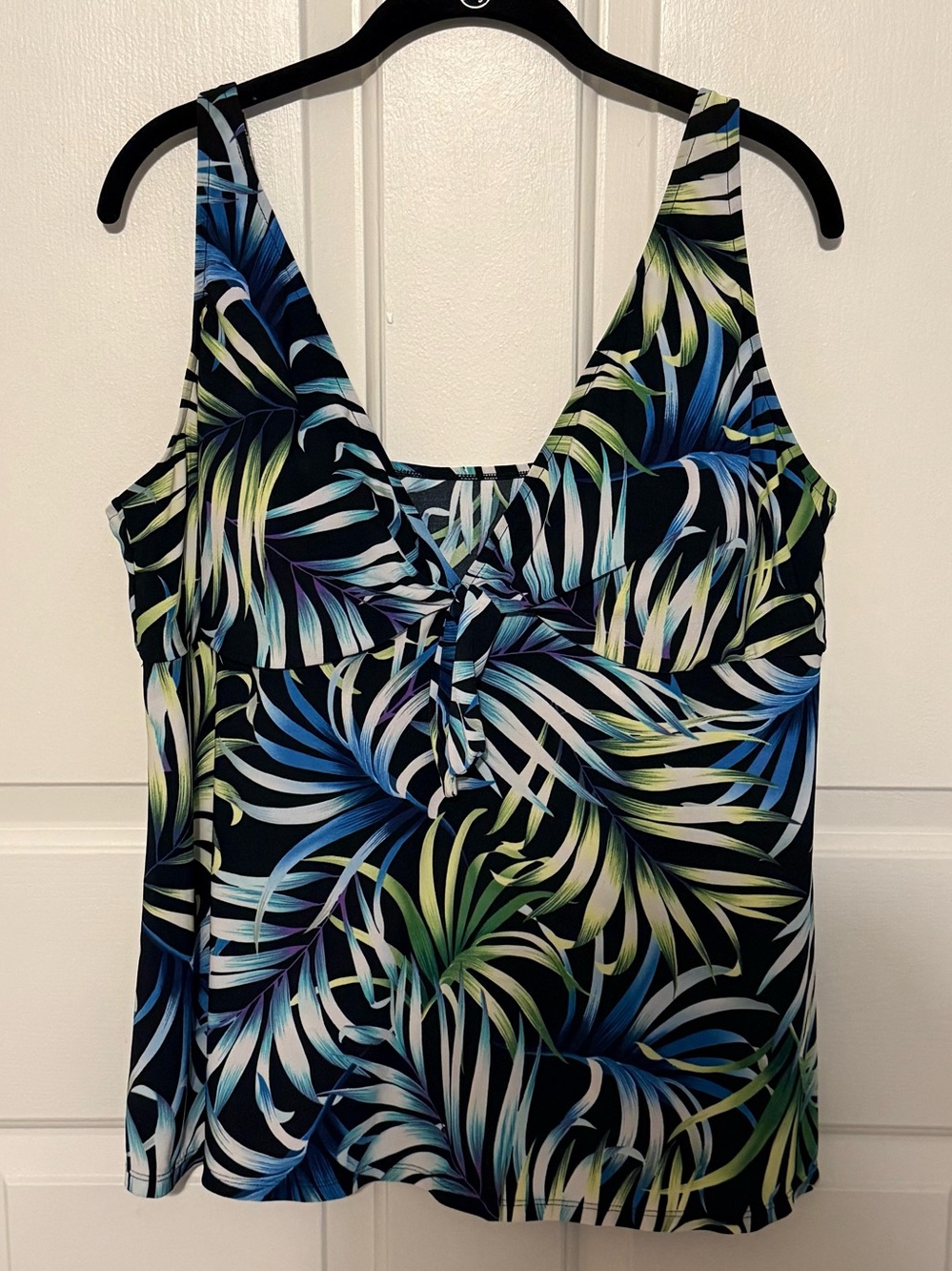 croft & barrow Blue, Green & White Tropical Print Tankini